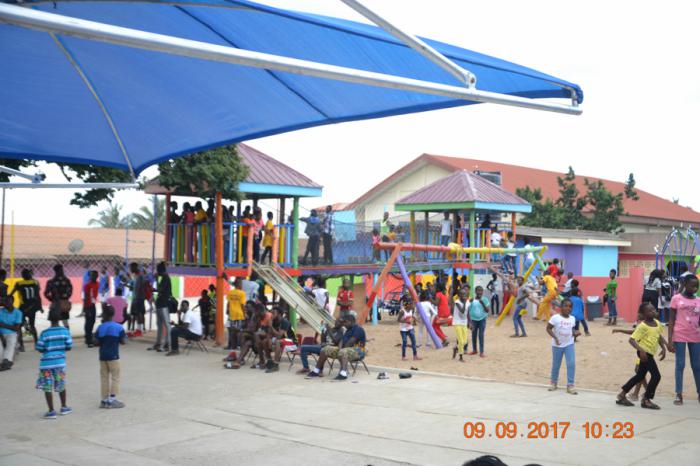 <span  class="uc_style_uc_tiles_grid_image_elementor_uc_items_attribute_title" style="color:#ffffff;">My Redeemer School - Fun Fair - Myredeemerschool.edu.gh WESA</span>